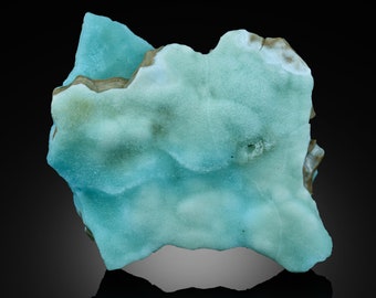 Spécimen d'aragonite esthétique naturelle de 149 grammes provenant d'Afghanistan