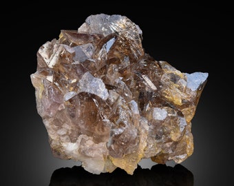 Belle grappe naturelle d'axinite, 44 carats, originaire du Pakistan