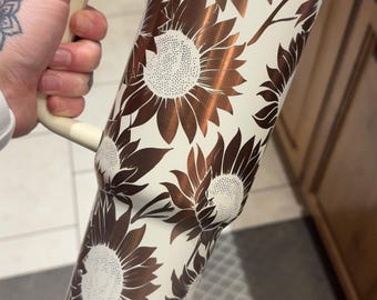 Boho Sunflower Tumbler 40oz – Laser Engraved Stainless Steel, Insulated Travel Mug with Handle, Rustic Floral Gift for Her or Mom