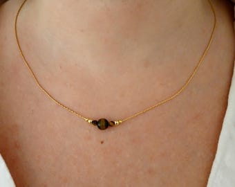 Subtle tiger eye dainty gold necklace,minimal jewel for woman,gold gemstone short jewelry,delicate layering simple crystal boho choker