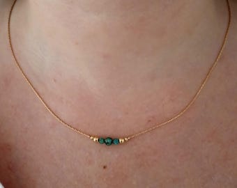 Short turquoise gold necklace,minimalist jewel for woman,gold gem stone minimalist jewelry,delicate layering green blue crystal choker