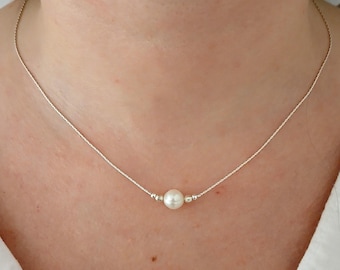 Single pearl sterling silver necklace,bridesmaid gift choker,subtle pearl necklace,bridesmaid jewelry,dainty white boho jewelry,beaded gift