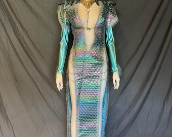 chinese dress ladies Amazon.com: Paroiluse Women Baldurs Gate Cosplay BG3 Waves Robe Costume  Blue Cheongsam with Necklace Shadowheart Halloween Uniform (Blue, X-Large)  : Clothing, Shoes & Jewelry