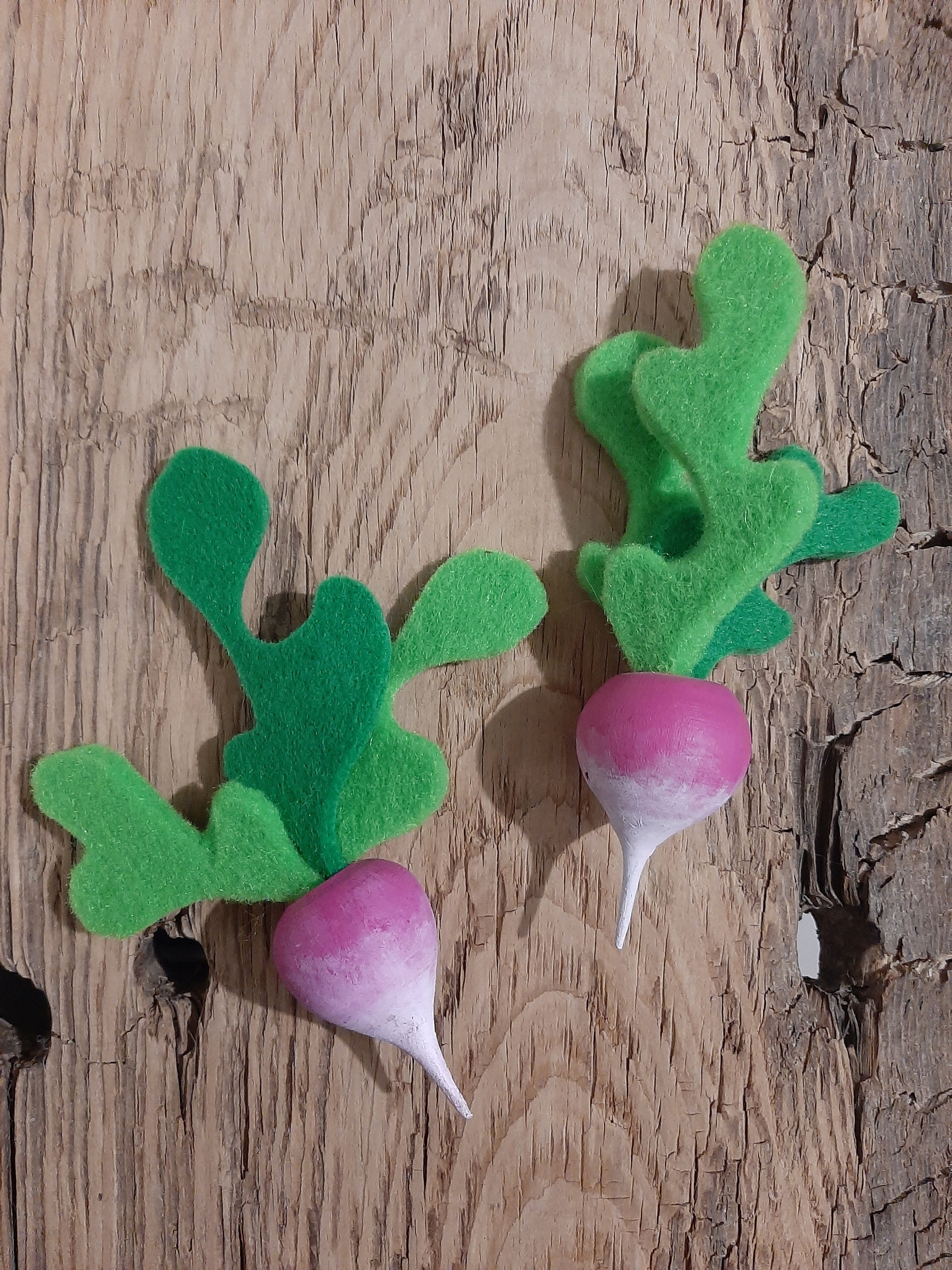 Radis Rond en Bois et Feutrine