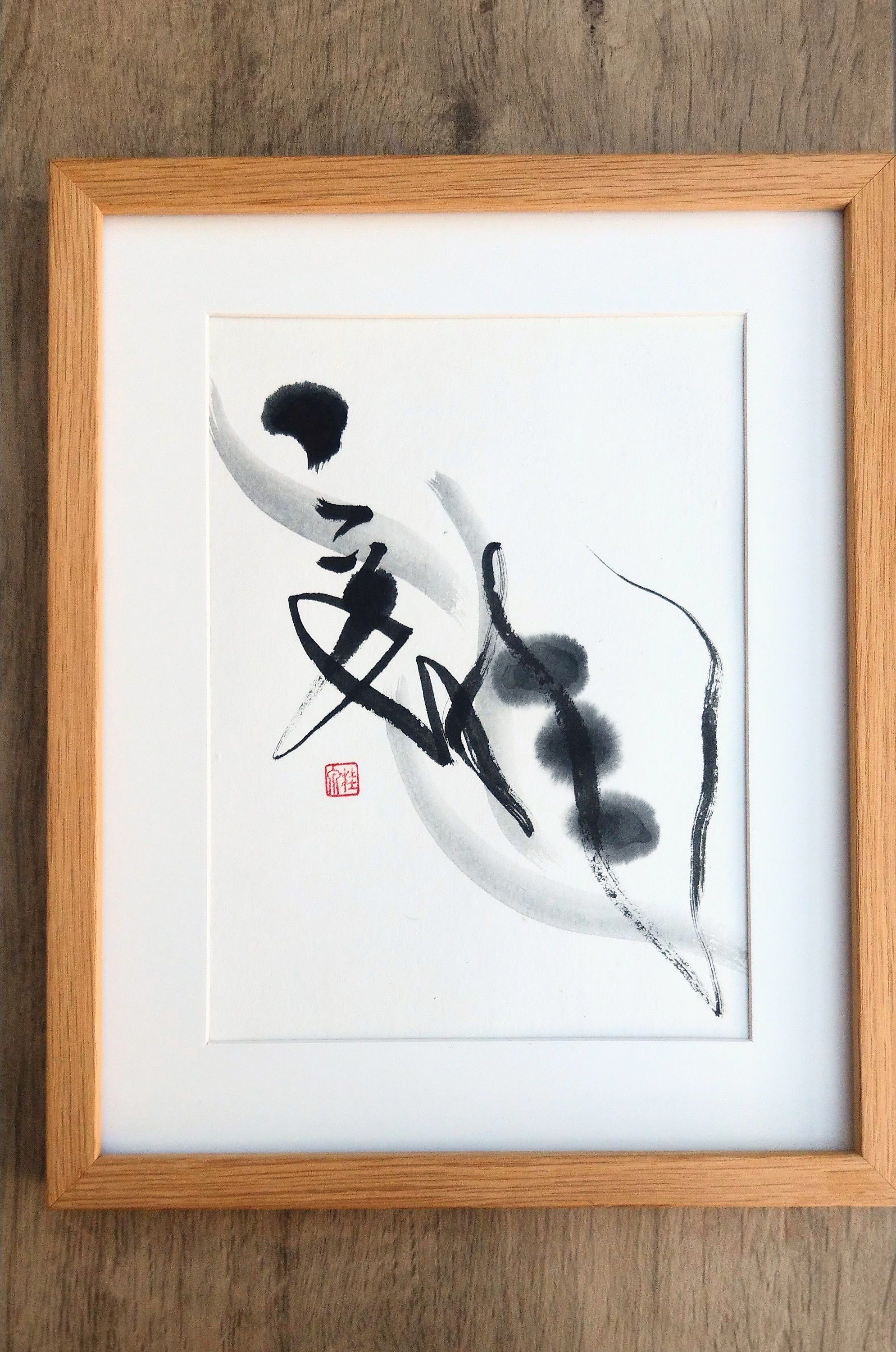 手描き 日本画 龍 モノクロ 金色 手描き 日本画 龍 モノクロ 金色 絵画