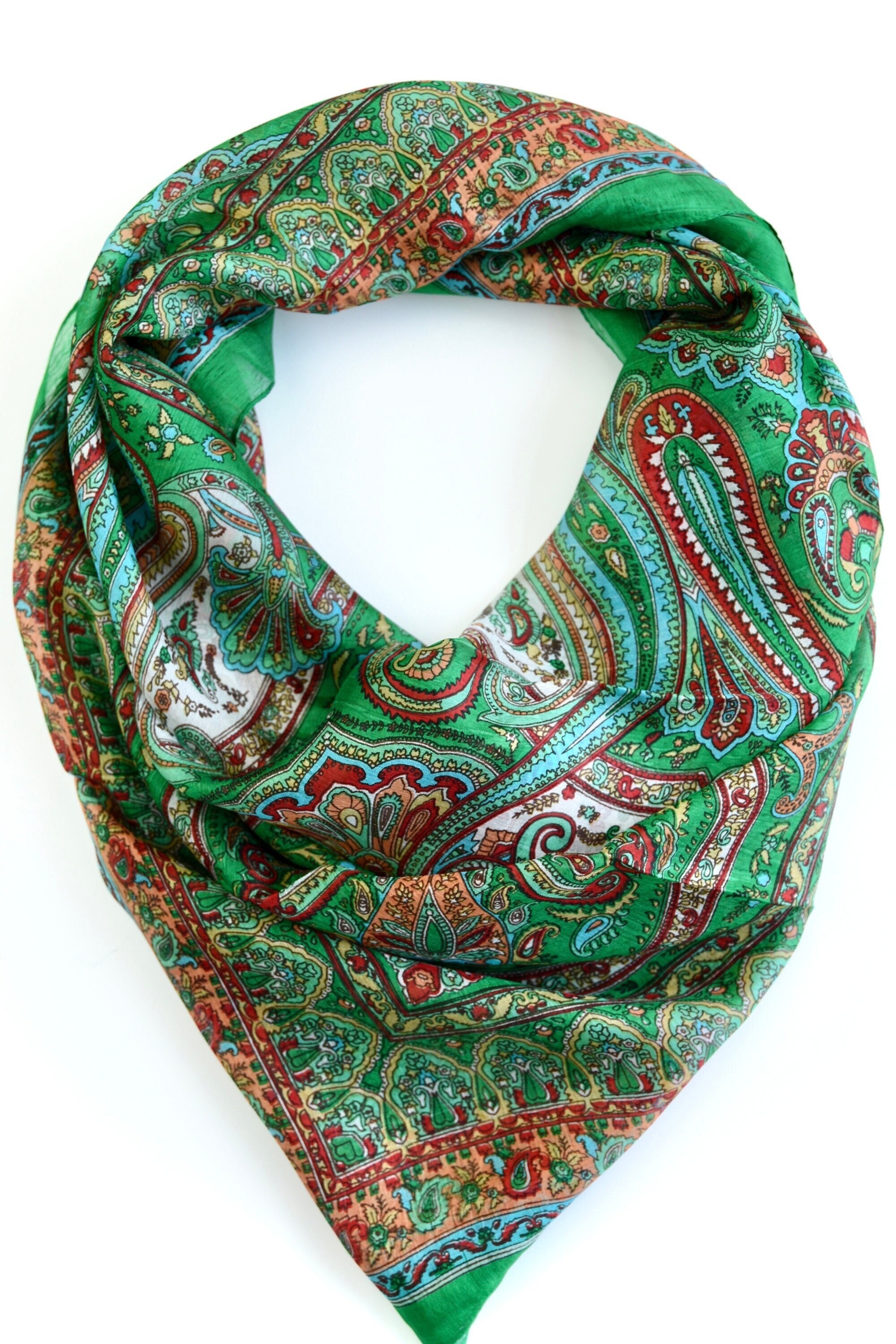 Hermes 'L'arbre de soie' silk scarf– Rewind Vintage Affairs