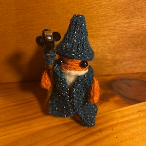 Hand Knitted Frog | Water Wizard Froggy | Vegan