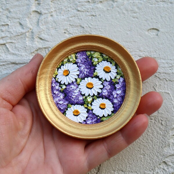Daisy Miniature Painting Original Floral Art Small Round Artwork Mini Oil Painting Gold Frame White Flowers Daisies Wall Art  2.4х2.4 in