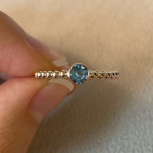 14K Gold Filled Schweizer Blautopas Ring: November Geburtsstein