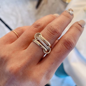 Heavy Fit Two Tone Link Connected Rings, Interlocking Ring, Gold and Silver Statement Ring, Maximalist Stacking Ring, 1/20 14K R2 - Etsy Heavy Fit Two Tone Link Connected Rings, Interlocking Ring, Gold and Silver Statement Ring, Maximalist Stacking Ring, 1/20 14K R2 - Etsy