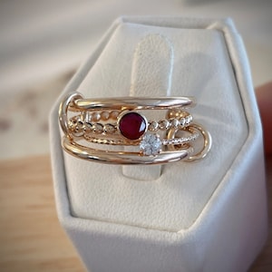 14KGF Gold Multi Stone Connected Ring, Interlocking Ring, Birthstone Bezel Ring, January Birthstone Ring, Garnet Ring, Gift for Mom (R18)