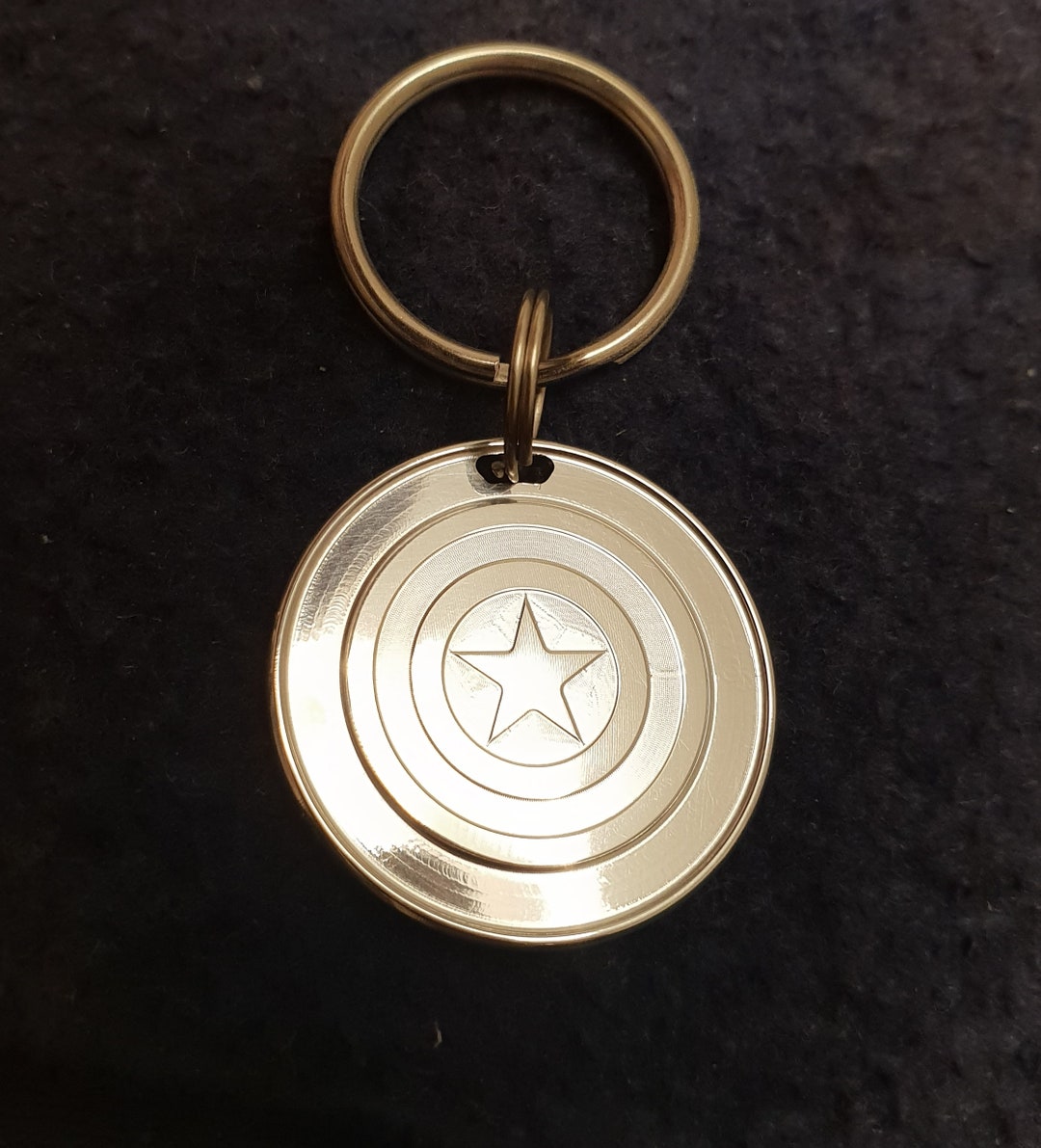 Captain America Rare Double Sided Metal Keyring Coin, Stunning Detail ...