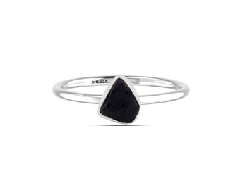 Rough Black Tourmaline Ring August Birthstone Rings Raw Black Tourmaline Ring 925 Sterling Silver Stackable Bezel Ring (Stone 4.5*6.5 mm)