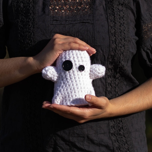 Crochet Ghost Pattern | Cute Ghost Doll | Beginner Crochet Pattern