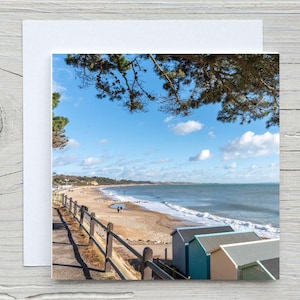 Dorset Square Greetings Card, 'Avon Beach'. Carta catturata dal carbonio, Woodland Trust. Vuota con busta. Disponibile anche la stampa.