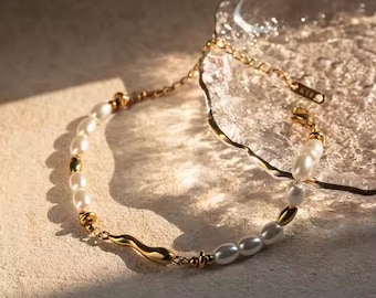 Gold Pearl Bracelet, Real Freshwater Minimalist 18K Gold Plated Bridal Wedding Bracelet, Elegant Gift for Her