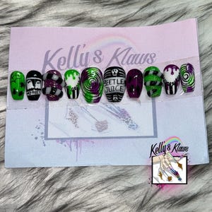 IT&#39;S SHOWTIME | Halloween Theme Nails | Reusable Custom Made Press on Nails | Luxury Press on Nails | Salon Quality