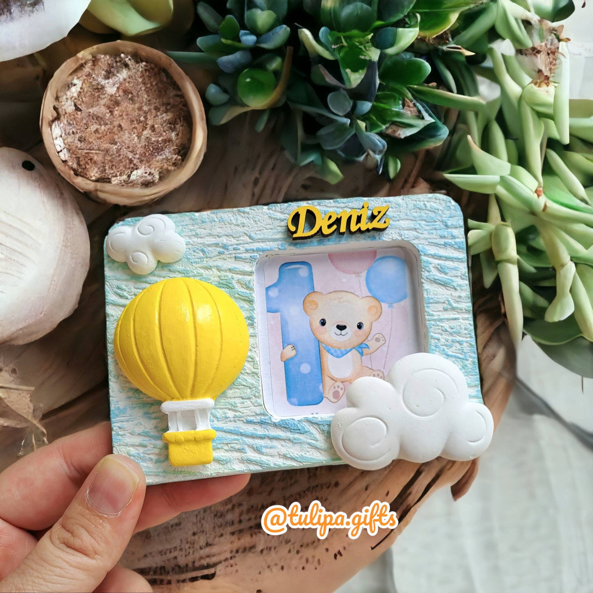 First birthday sales return gifts