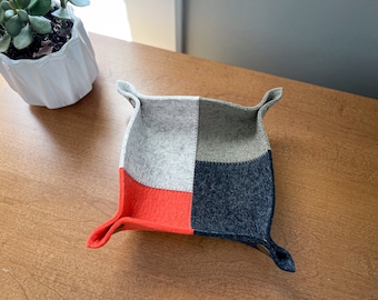 Hand-Cut Geometric Warm Modern 100% Merino Wool Felt Valet Tray, Travel Tray, Catch-All, Snap Tray, Collapsible, 3mm Thick