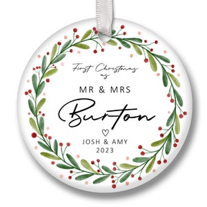 Mr & Mrs Personalised Ornament | Newly Wed Gift | Christmas Bauble | New Couple Gift |Christmas Ornament | Friend Gifts | Christmas Bauble