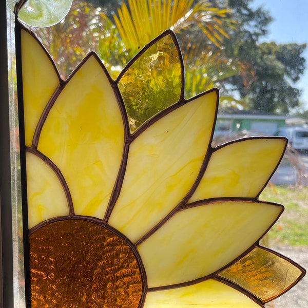 Stained Glass Corner Sunflower