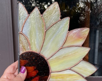 Stained Glass Corner Sunflower