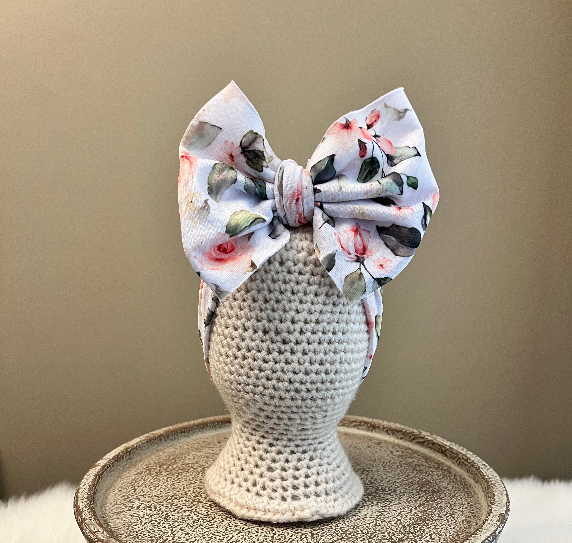 Elegant Coral Headwrap with Lace Bow

GEL8 0526 Coral Headwrap - Etsy main image 2