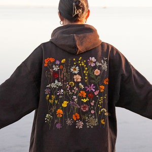 Pressed Flowers Cottagecore Hoodie Cottage Core Hoodie Wildflower Sweater Floral Hoodie Nature Hoodie Goblincore Hoodie Fairycore Clothing