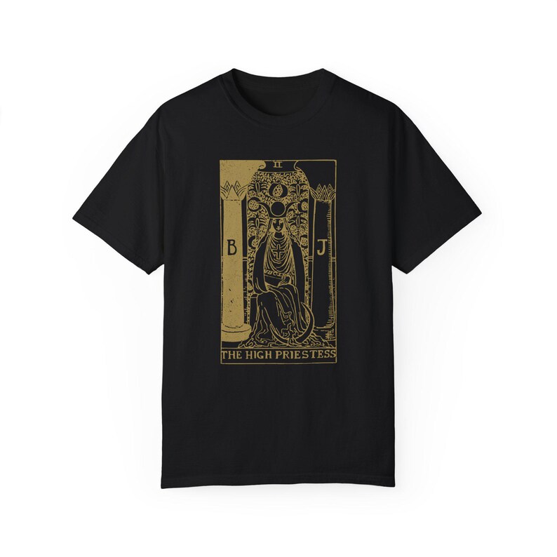 The High Priestess Tarot Shirt Comfort Colors Tarot Card Shirt Goddess Shirt Tarot Crewneck Vintage Tarot Divine Feminine Witchy Stuff Alt Black