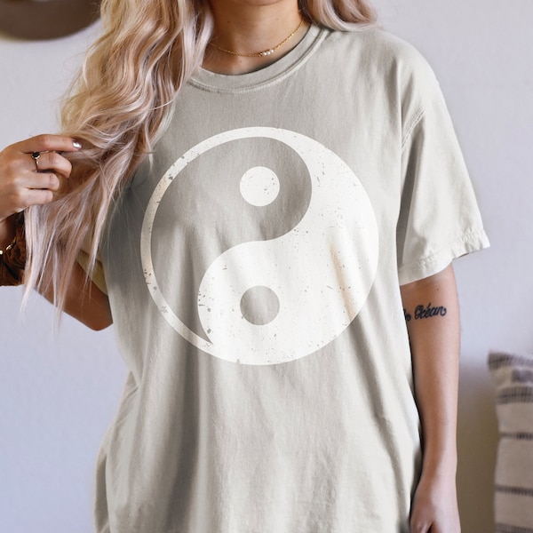 Yin Yang Shirt Oversized Tshirt Mental Health Shirt Aesthetic Clothes Positive Shirt Spiritual Shirt Ying Yang Alt Clothing Trendy Clothes