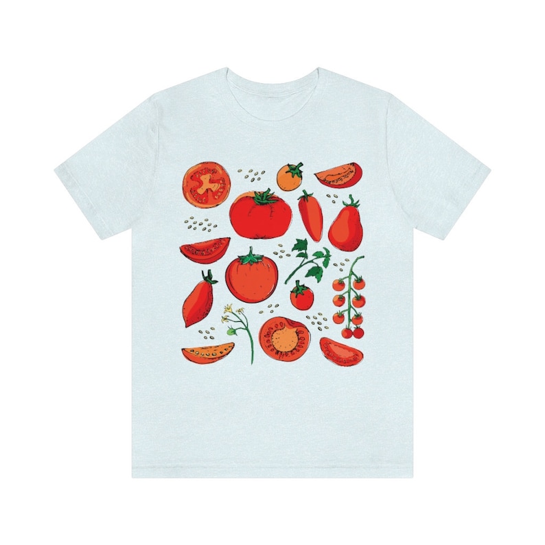 Chemise tomates Chemise fruits Chemise botanique Vêtements cottagecore Chemise végétalienne T-shirt jardin T-shirt légumes T-shirt fruits Vêtements esthétiques Heather Ice Blue