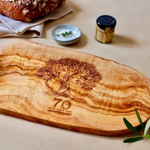 Tagliere Colazione Personalizzato Legno d'Ulivo | con Incisione | Regalo Natale & Nozze