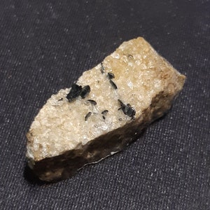 Ilmenit Natural Crystal (Please read description,see video/pictures for size)