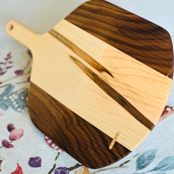 Pizza Peels-Maple and Walnut Wood 16-10 inch Peels-Pizza Paddles-Baking Peels-Bread Boards-Cheese Boards- Personalized Pizza Peels