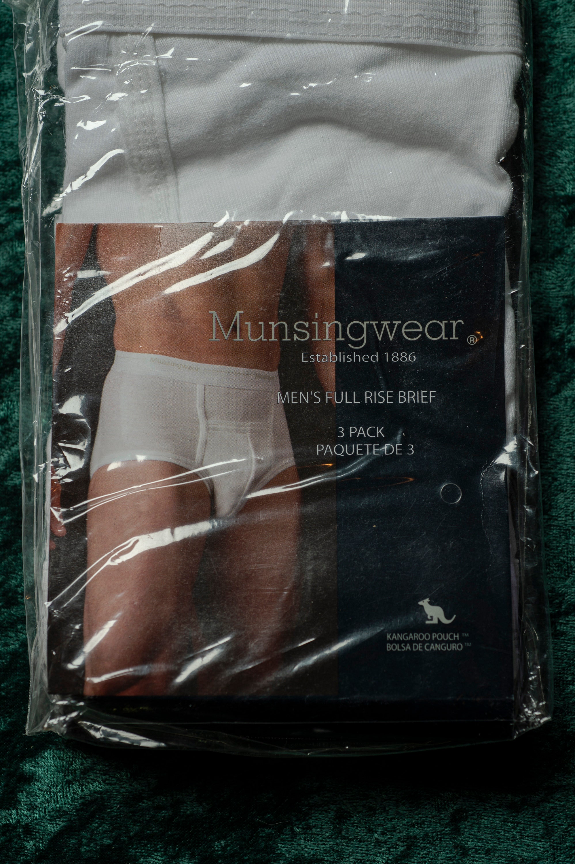 2 Munsingwear Full Rise Men's Kangaroo Pouch Briefs, 34 10403 