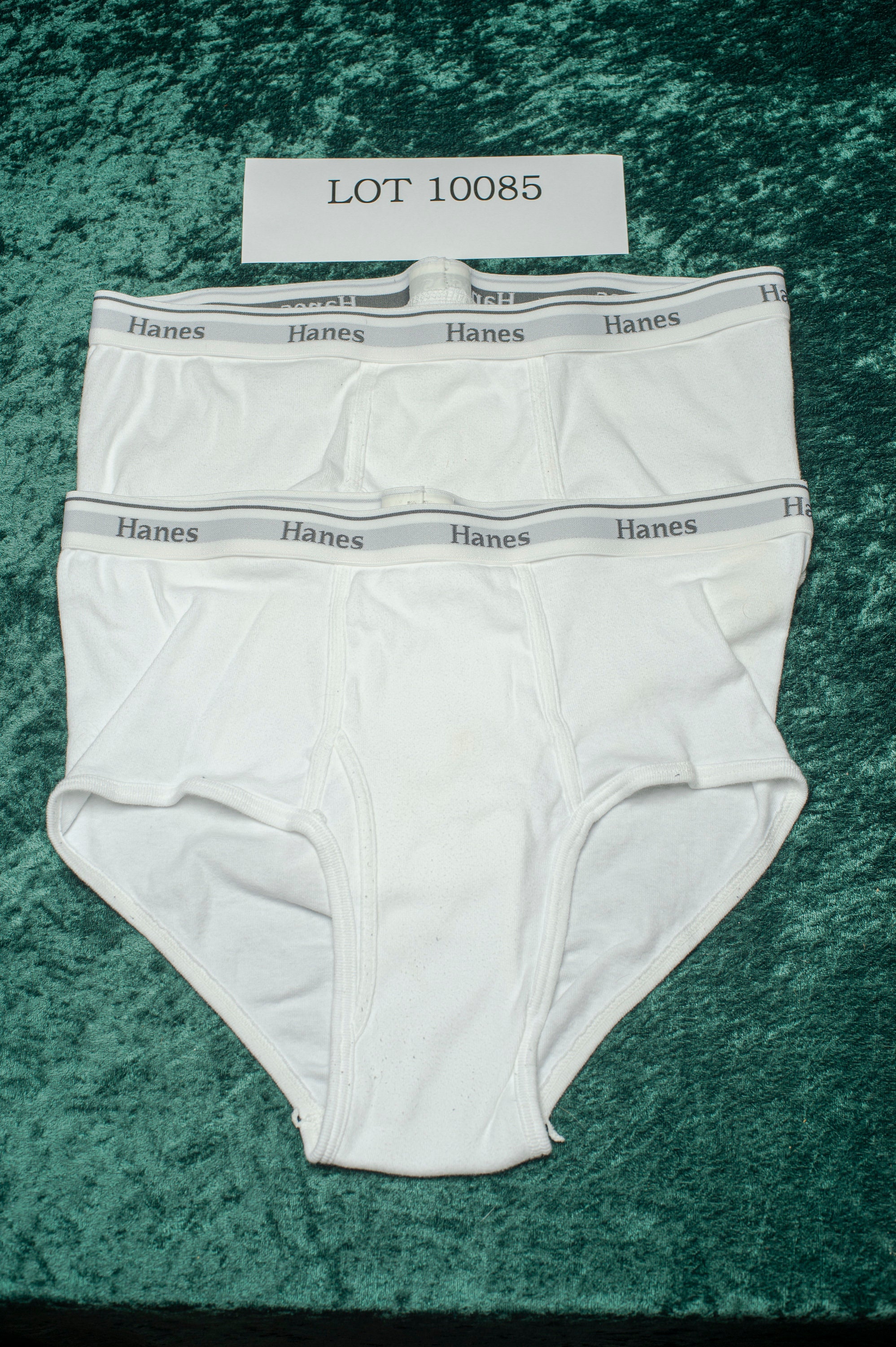 7 Pack Hanes Classics Men's White Briefs L 36-38 2012 10418 -  Canada