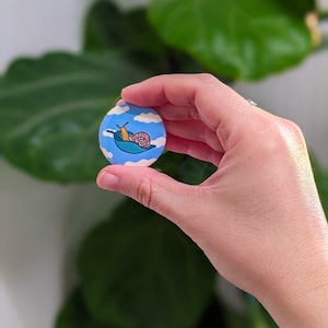 Waving Snail