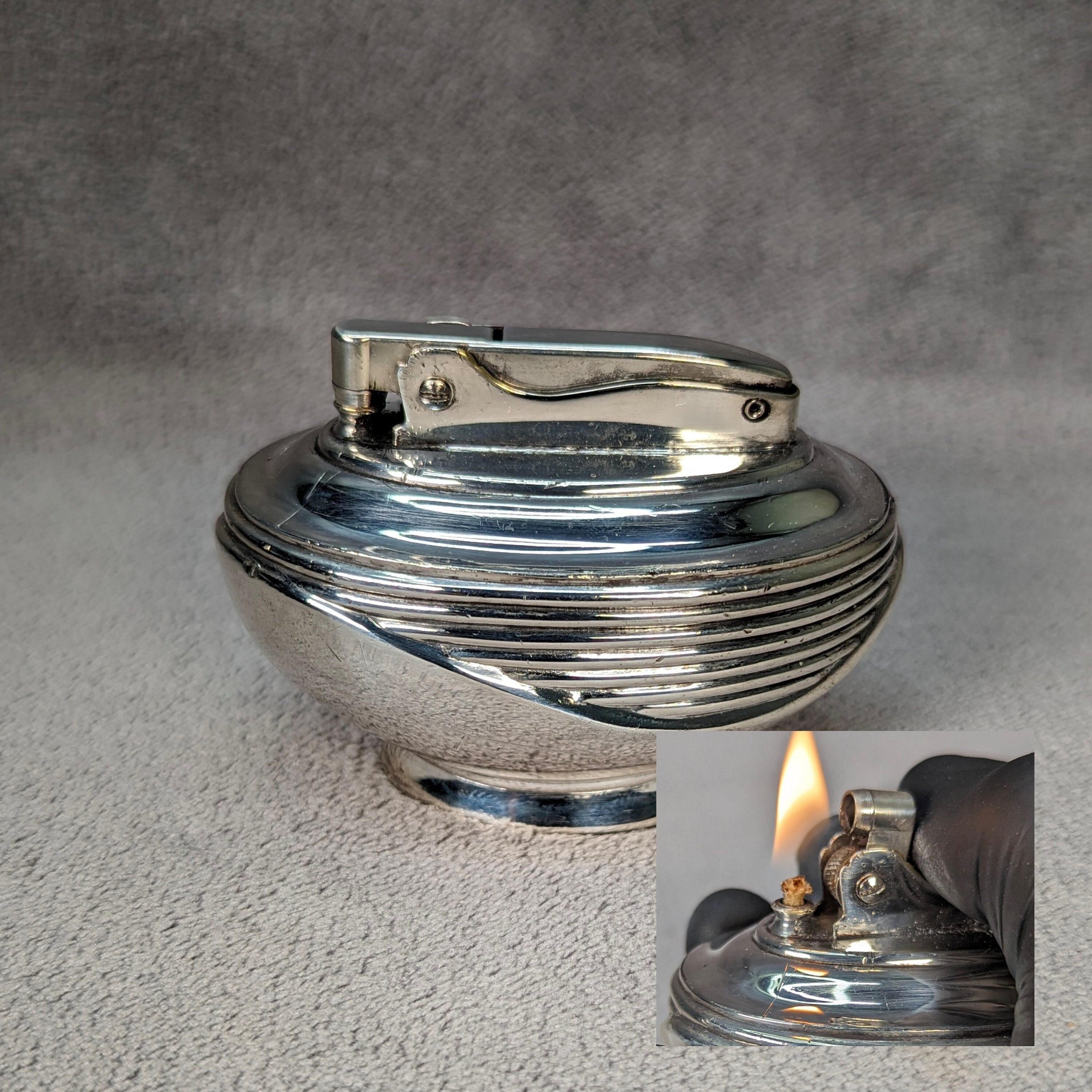 Midcentury Modern Ronson Lotus Table Lighter - Sleek MCM Midcentury Modern Ronson Lotus Table Lighter - Sleek MCM