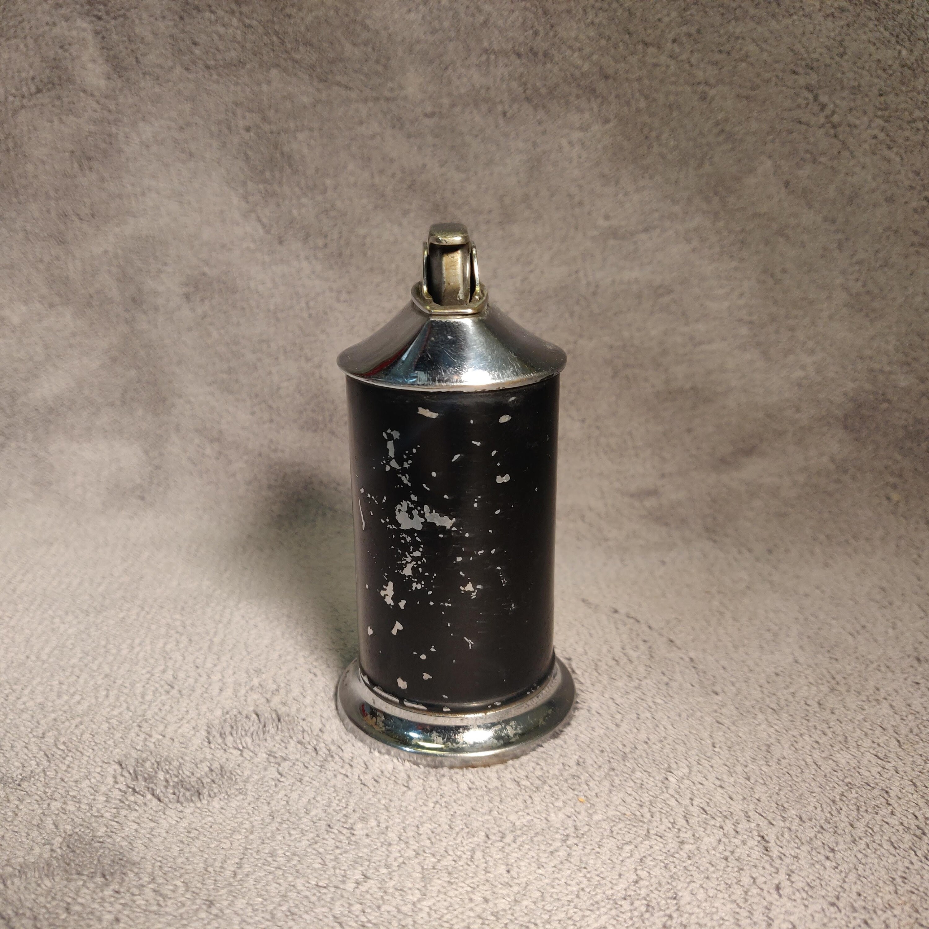 Retro Evans Fuel Baroque Tabletop Lighter - Vintage Chippy