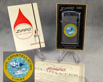 USS Constellation Zippo Slim - CVA 64 Kitty Hawk Super Carrier - Navy Zippo w oryginalnym pudełku - Lotniskowiec - Działająca zabytkowa zapalniczka