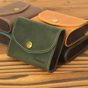 Personalisierte Leder Geldbörsen, Leder Kartenaufbewahrung mit Knopfverschluss, Weihnachten, Thanksgiving-Geschenk, Geburtstagsgeschenk