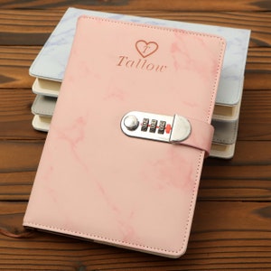 Diario personalizado de piel sintética, diario con código y ranura para bolígrafo, regalo para madres, regalo para niños, diario recargable con candado, regalo de cumpleaños