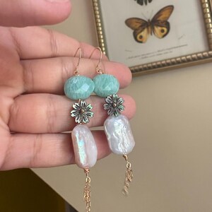 Baroque pearl earrings