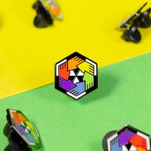 Ally Community Pins HBTQ+ Inkluderande Regnbågsnål Modeaccessoarer Utsmyckningar Bi Community Frihet Identitet Trans