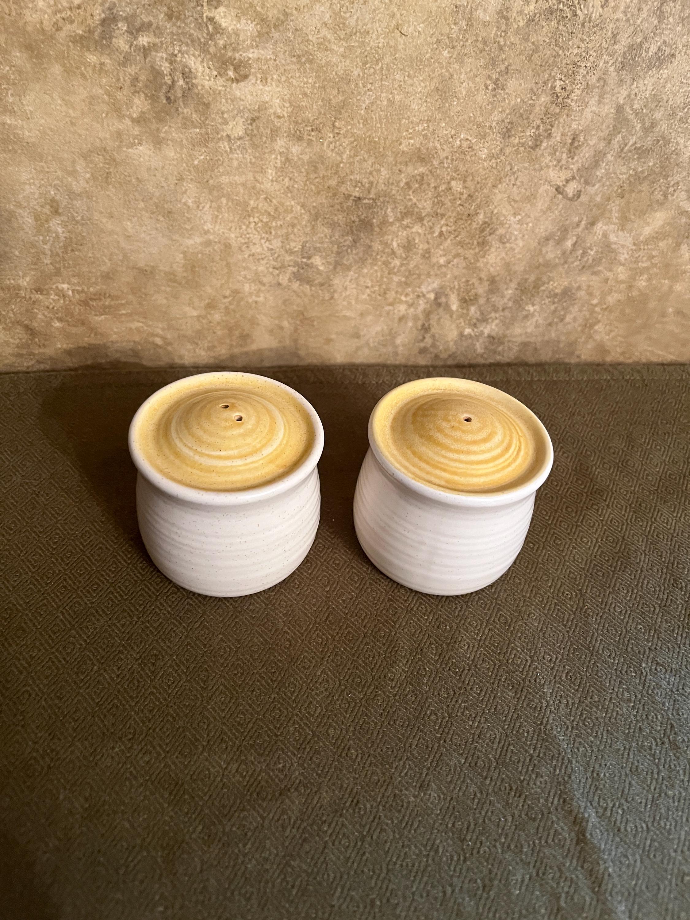 Franciscan Salt and Pepper Shaker - Etsy