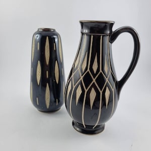 Två vintage vaser i keramik från Piesche & Reif med sgraffitomönster - Östtysk keramik, 50-talet