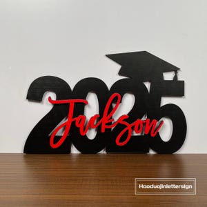 Placa de nome de formatura 2025, placa de nome de formatura 3D personalizada, decoração de festa de formatura de madeira da turma de 2025 do ensino médio, presente de formatura personalizado