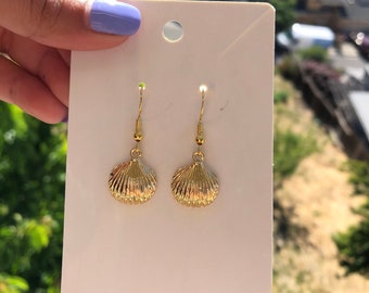 Sea shell dangle drop earrings, gold earrings, beach jewelry