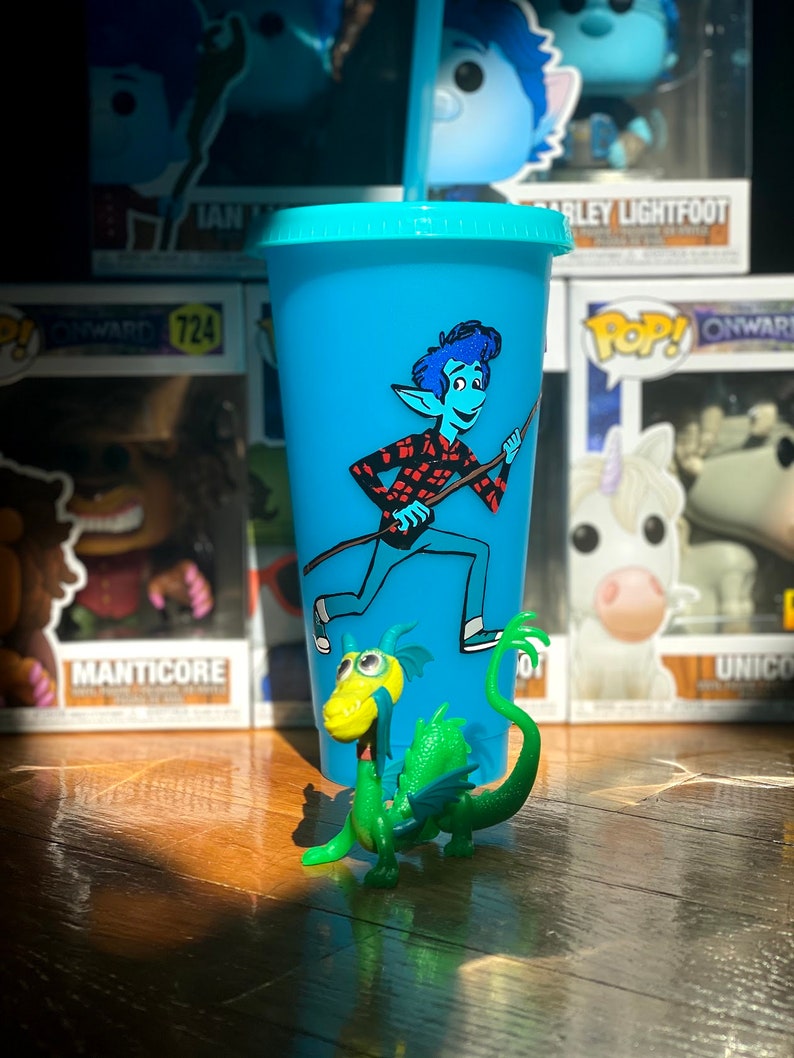 and cup colors character CustomMake your own Color Changing Cup: choose the name Any cartoon character! s