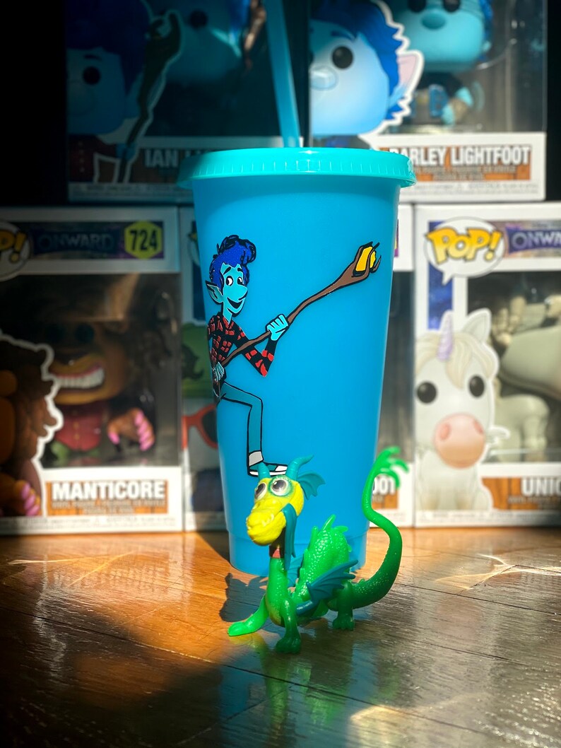 and cup colors character CustomMake your own Color Changing Cup: choose the name Any cartoon character! s